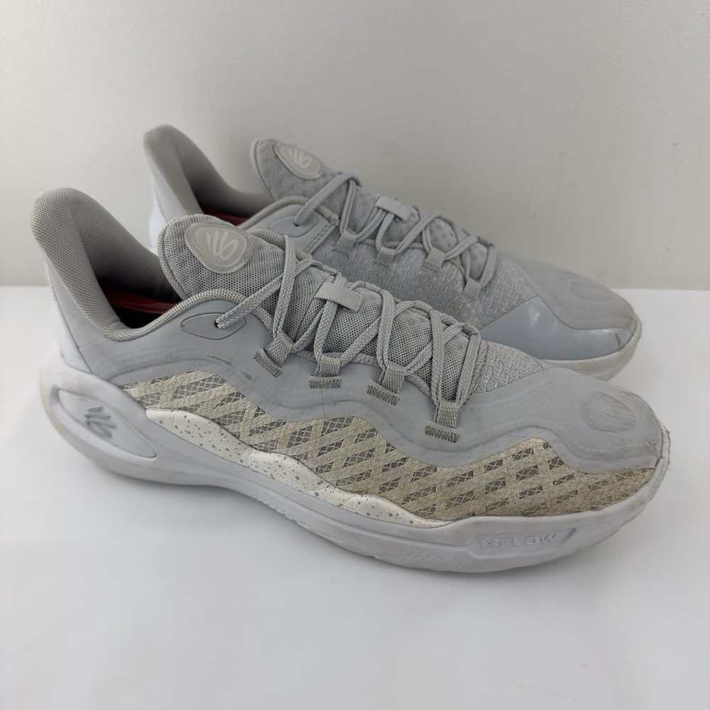 Under‎ Armour Curry Flow 10 White Gray Men's Size 12 Basketball Shoes